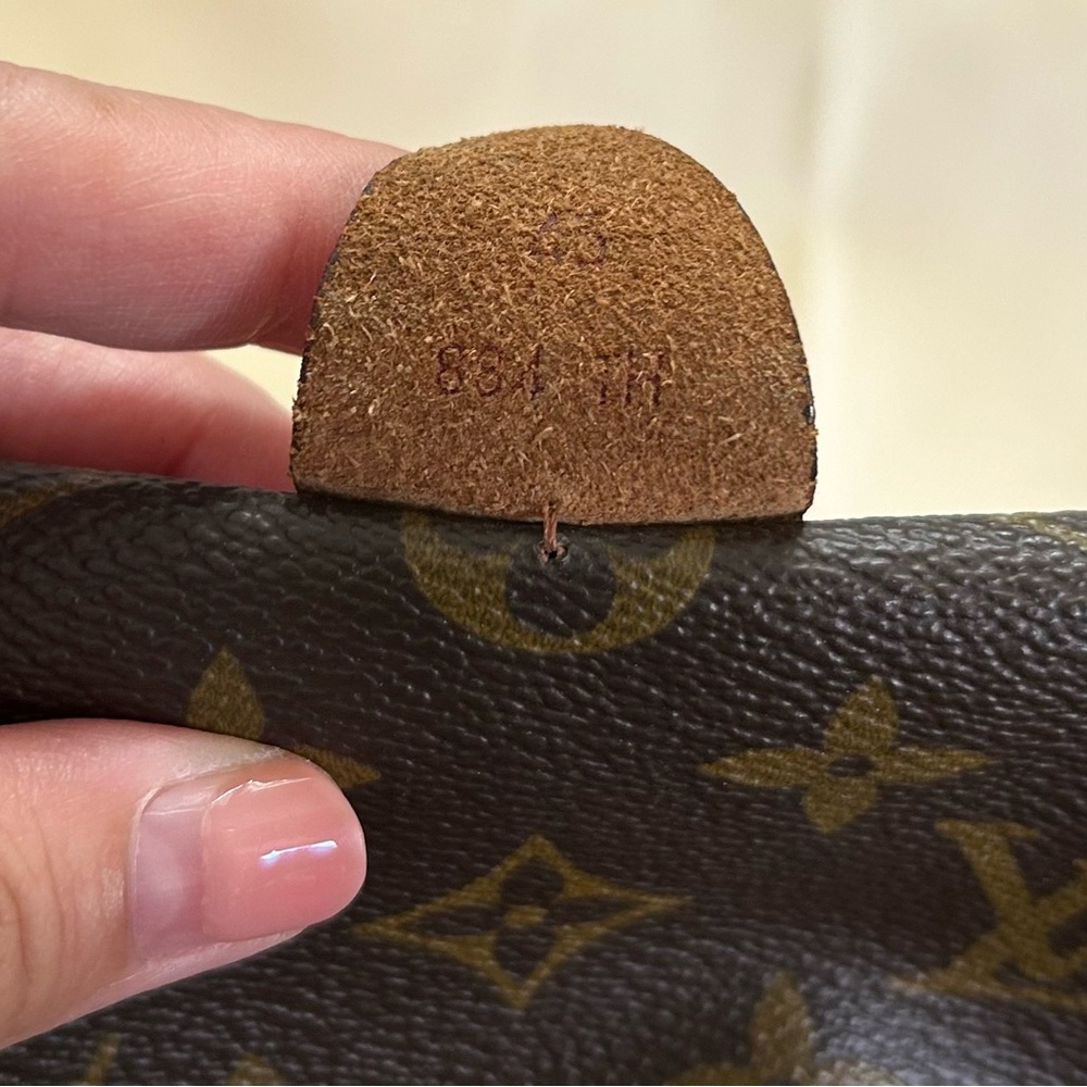 Authentic Louis Vuitton Vintage duffle bag 45 - Picture 6 of 14
